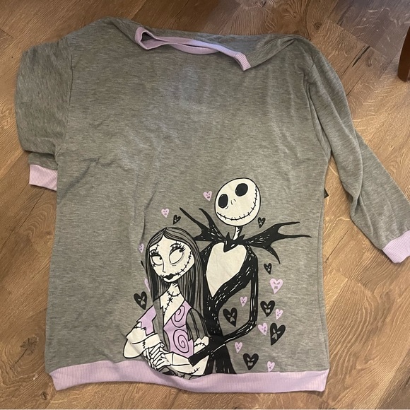 NWT gray and purple Nightmare Before Christmas loungewear, large - Picture 4 of 7